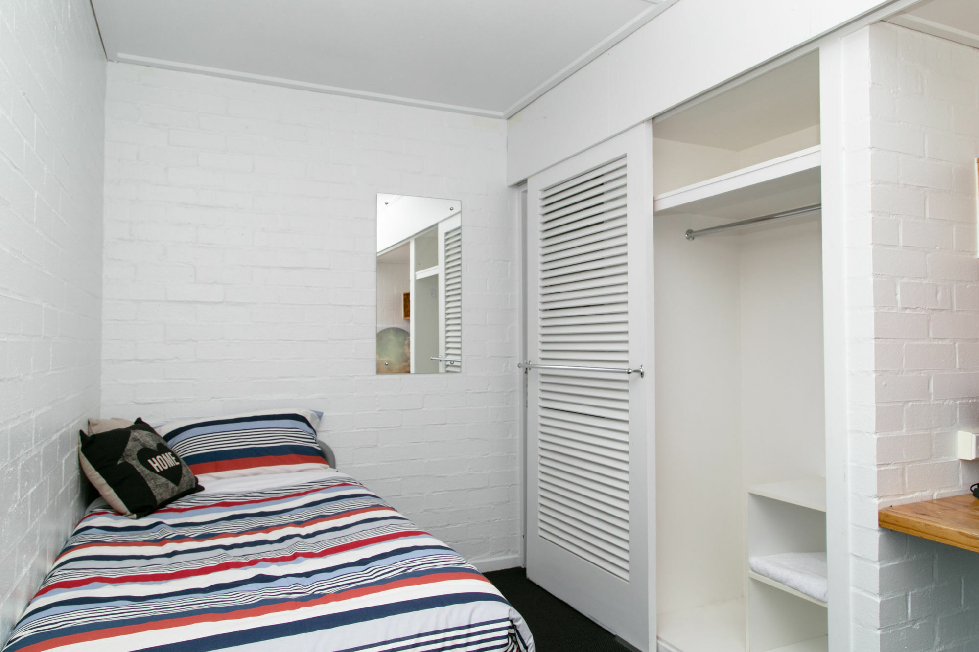 Unilodge @ Uc Short Hostel Canberra