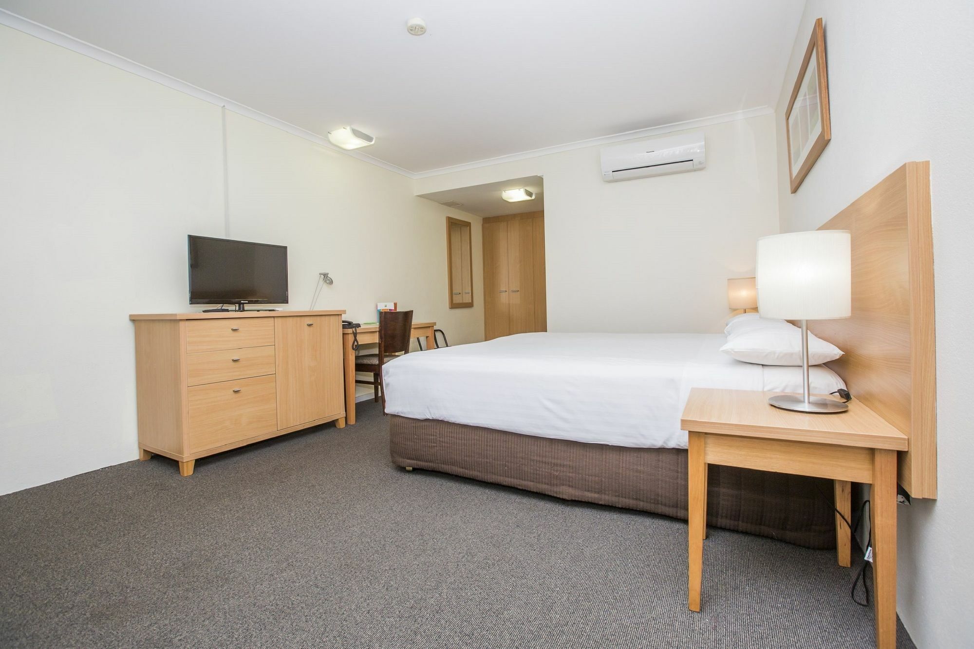 Ibis Styles Eagle Hawk 4* Canberra